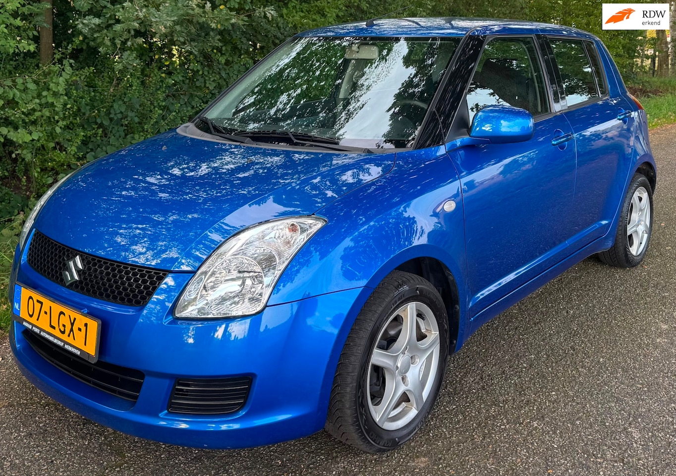 Suzuki Swift - 1.3 Cool AIRCO 5-DRS NAP NIEUWE APK - AutoWereld.nl