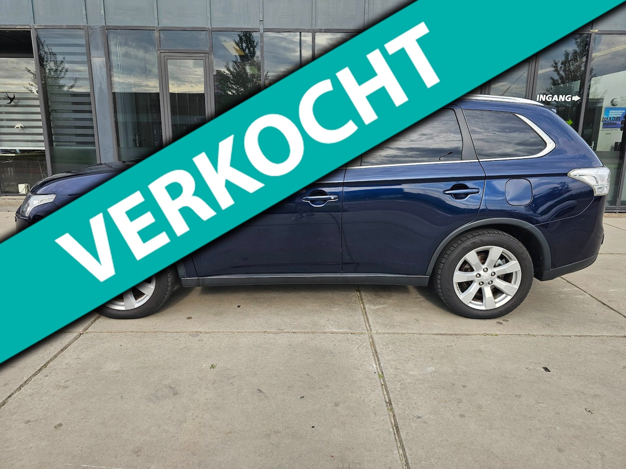 Mitsubishi Outlander - 2.0 PHEV Limited Edition X-Line - Leer - Navi - - AutoWereld.nl