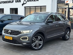 Volkswagen T-Roc - 1.5 TSI Sport Business R, Apple Carplay navigatie, Pano, Camera, Climate Control