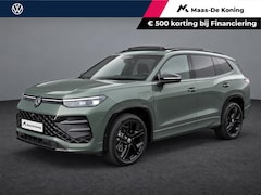 Volkswagen Tayron - 1.5 eHybrid 272pk DSG R-Line Edition · Panoramadak · Inklap. Trekhaak · 360 Camera · Matri