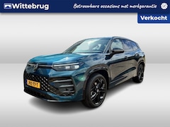 Volkswagen Tayron - 1.5 eHybrid R-Line Edition / Panoramadak / Trekhaak / IQ Light / 20" lm velgen / Navi / Ca