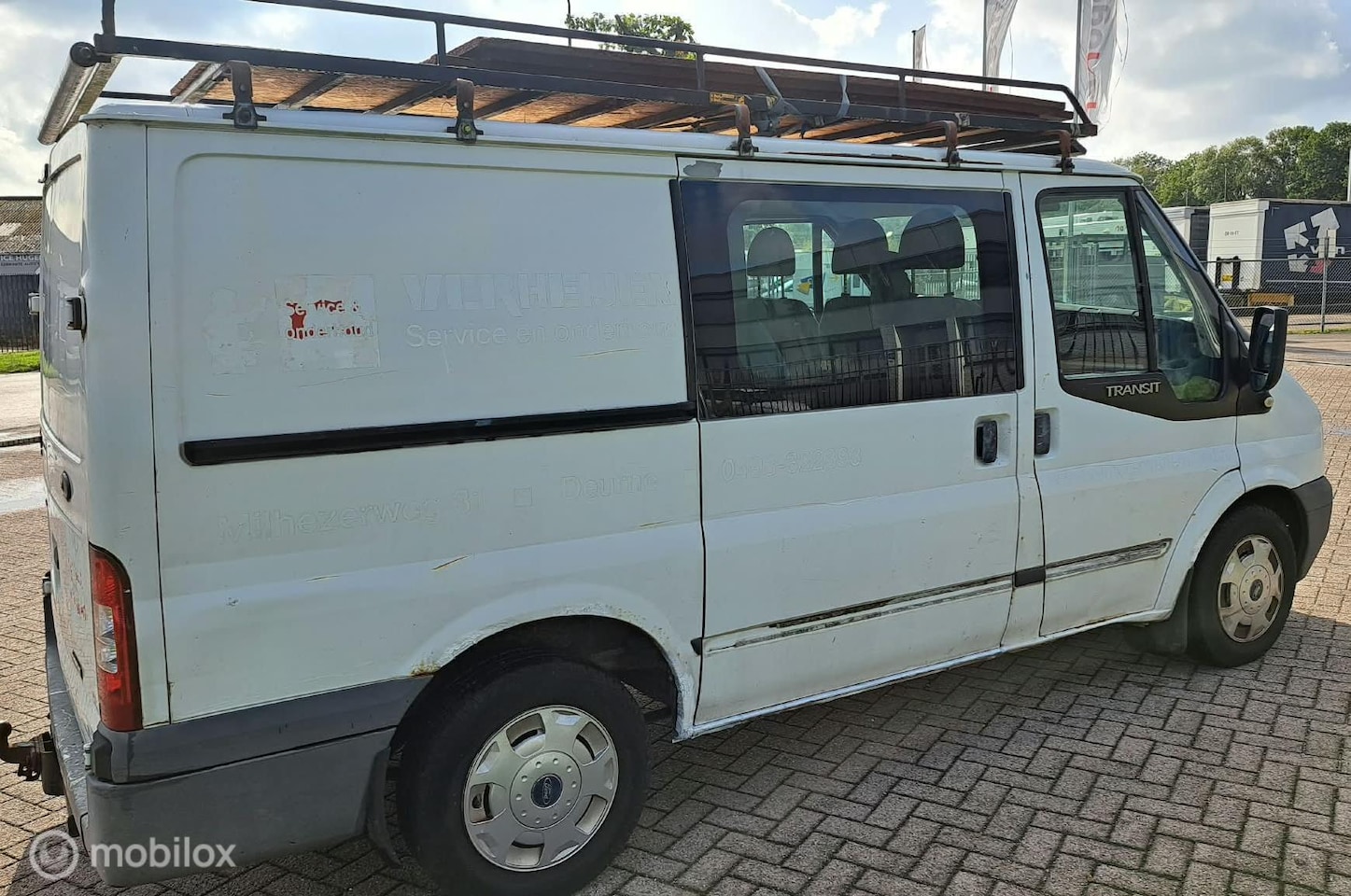 Ford Transit - 300M 2.2 TDCI Ambiente - AutoWereld.nl