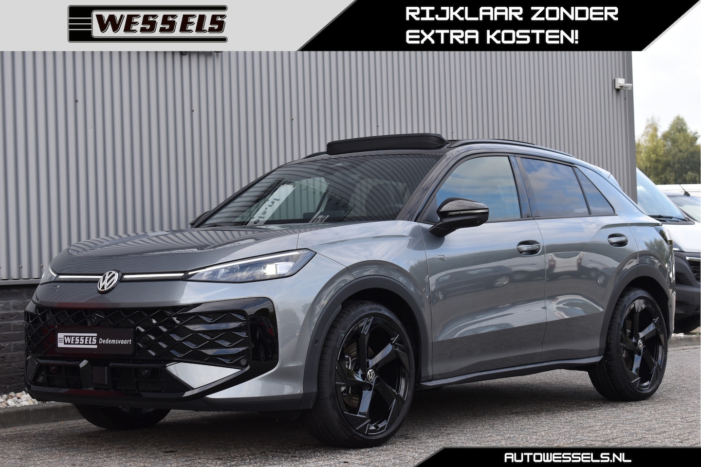 Volkswagen T-Roc - 1.5 eTsi DSG R-Line VOL! Pano, H&K, Elek. trekhaak, LED Grill, Head-up, 360* Camera, 20 in - AutoWereld.nl