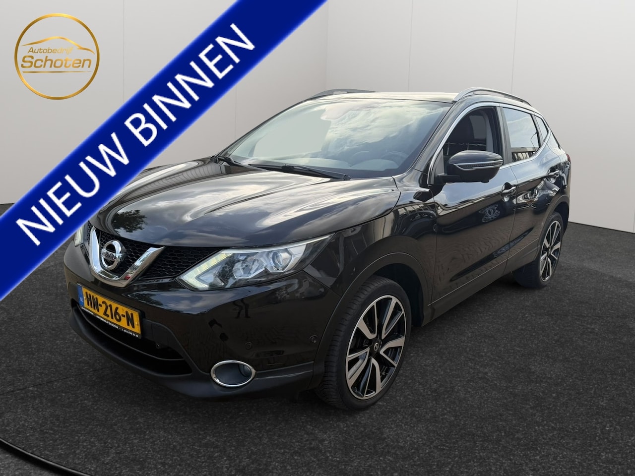 Nissan Qashqai - 1.2 Tekna Navi, Zwart leder, Camera - AutoWereld.nl