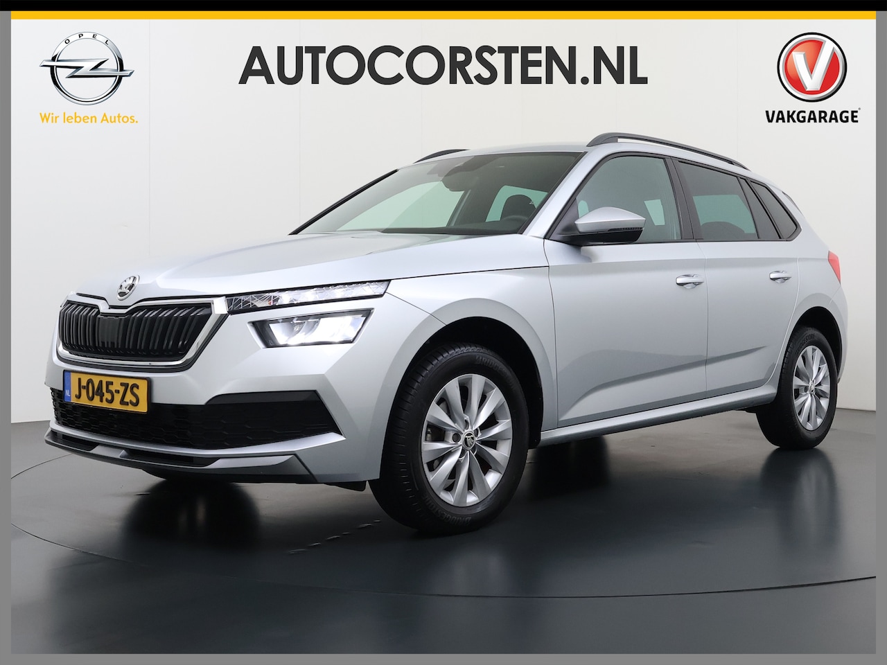 Skoda Kamiq - TSI 111pk Aut. Sportstoelen Apple/Android Camera Pdc Lane-dep. CruiseControl Dakrails Ecc - AutoWereld.nl