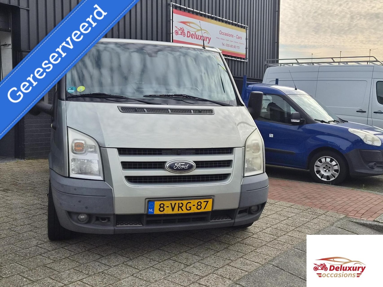 Ford Transit - 280M 2.2 TDCI 140 PK | 402.000 KM | €3.499,- - AutoWereld.nl