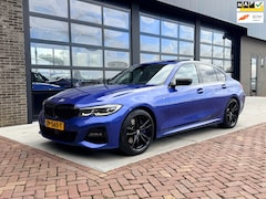 BMW 3-serie - 320i High Executive Edition | M-pakket | Leer | Schuif/kantel dak | LED |