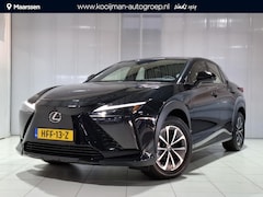 Lexus RZ - 450e Comfort Line 71 kWh / 4WD/ NIEUW / 17% bijtelling / Dodehoek detectie / Stoelverwarmi