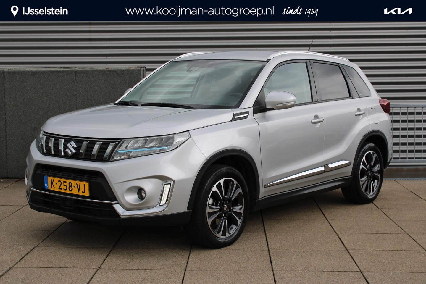 Suzuki Vitara - 1.4 Boosterjet Style Smart Hybrid Automaat / Clima / Trekhaak - AutoWereld.nl