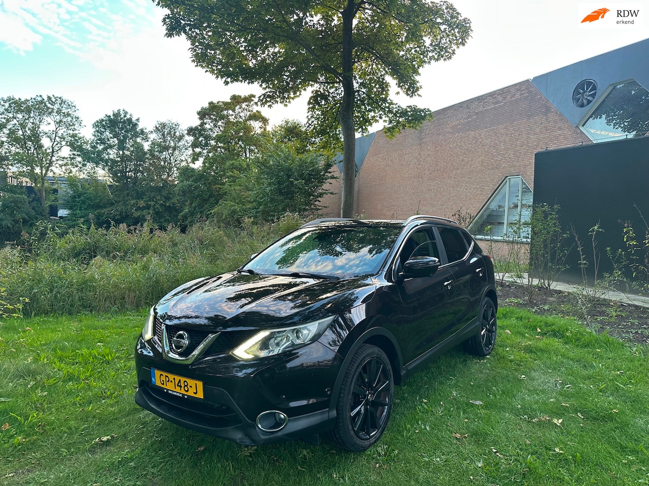 Nissan Qashqai - 1.2 Tekna Airco 360GRADEN CAMERA AUTOMAAT NIET GOED!!! - AutoWereld.nl