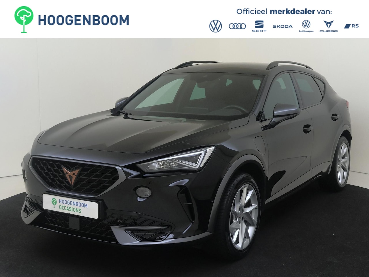 CUPRA Formentor - 1.4 e-Hybrid Business | SoH 98% | Panoramadak | Achteruitrijcamera | Keyless | Adaptieve c - AutoWereld.nl
