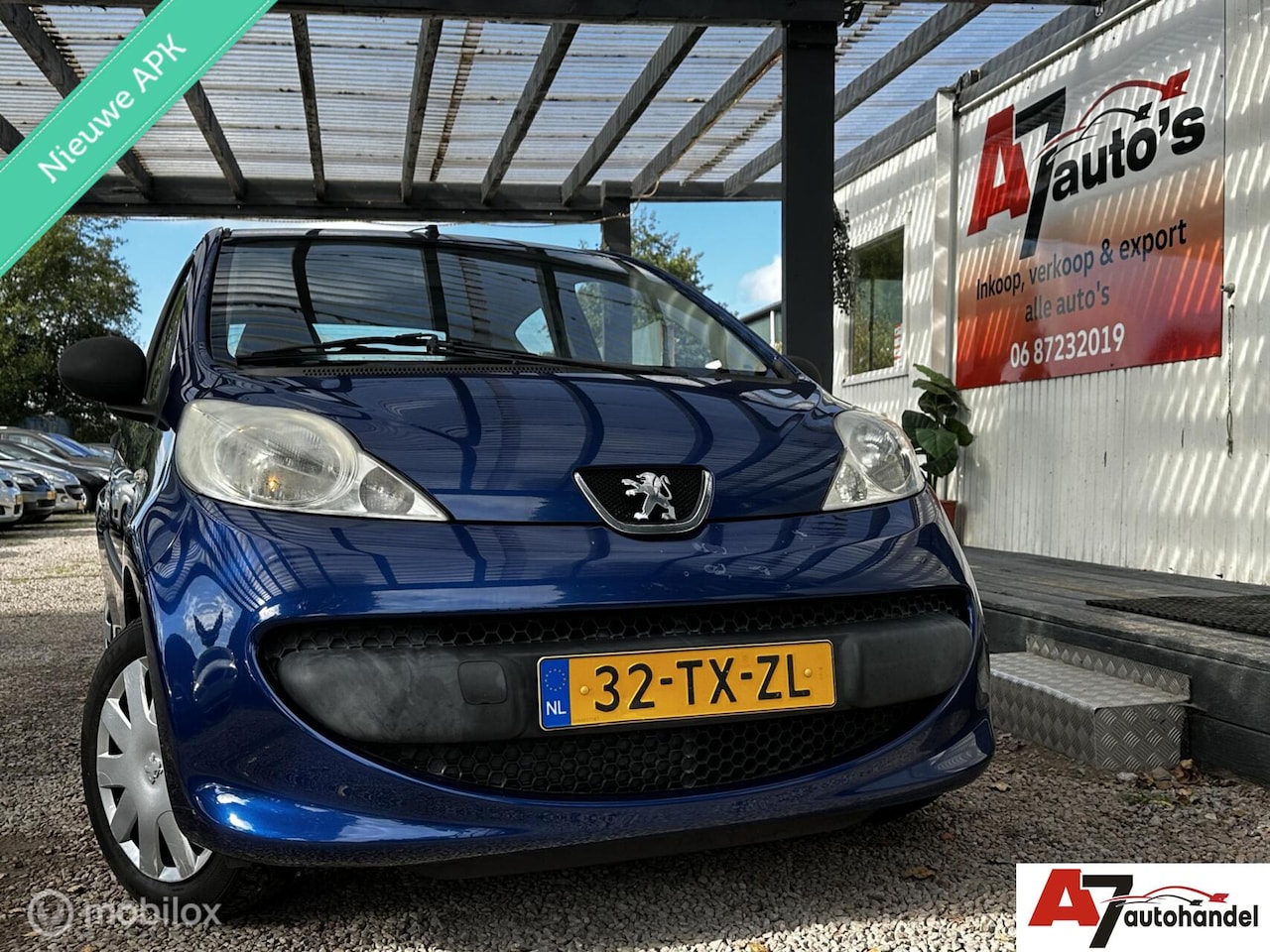 Peugeot 107 - 1.0-12V XR 1.0-12V XR Nieuwe APK - AutoWereld.nl