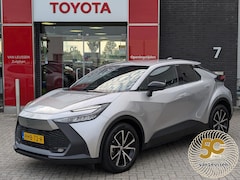 Toyota C-HR - 2.0 Plug-in Hybrid 220 Dynamic STUUR- & STOELVERWARMING PARKEERSENSOREN V+A DODEHOEKDETECT