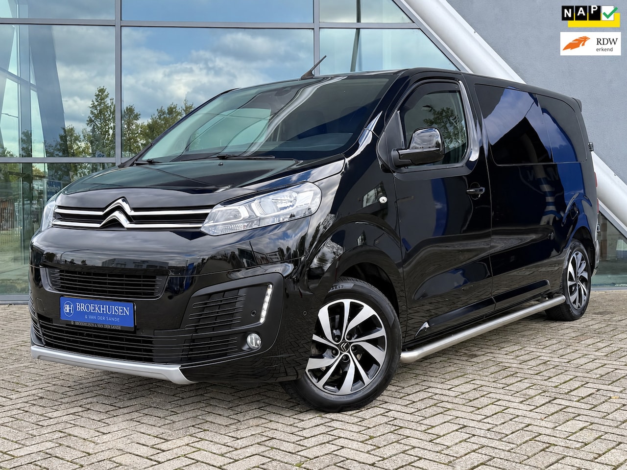 Citroën Jumpy - 2.0 BlueHDI 120 M Driver Business Uitvoering Trekhaak / Camera / Navigatie - AutoWereld.nl