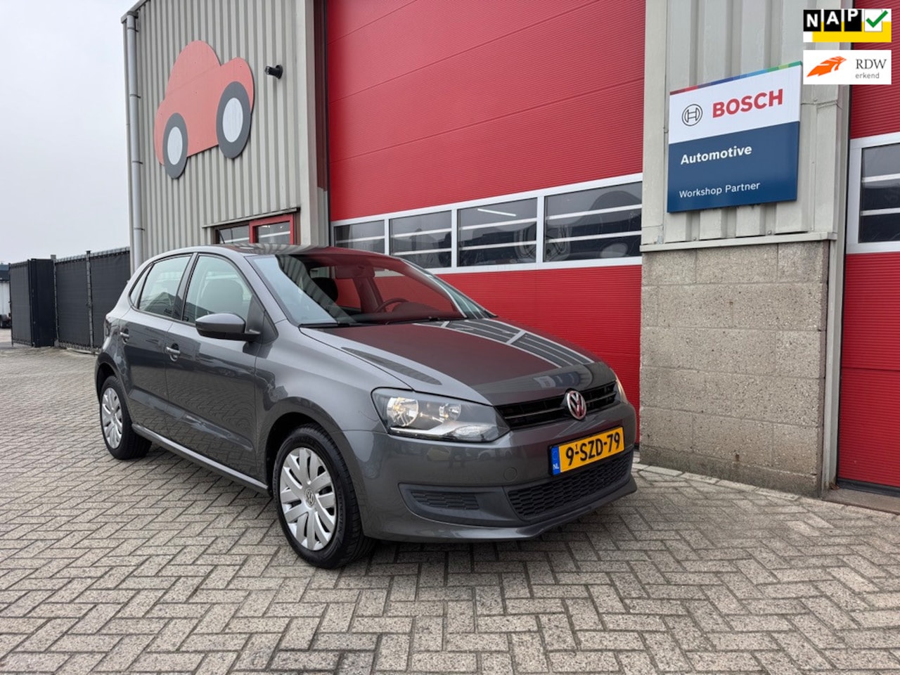Volkswagen Polo - 1.2 TSI BlueMotion Edition 1.2 TSI BlueMotion Edition, Airconditioning, Apple Carplay, Bluetooth, 2e eigenaar, NAP, B - AutoWereld.nl
