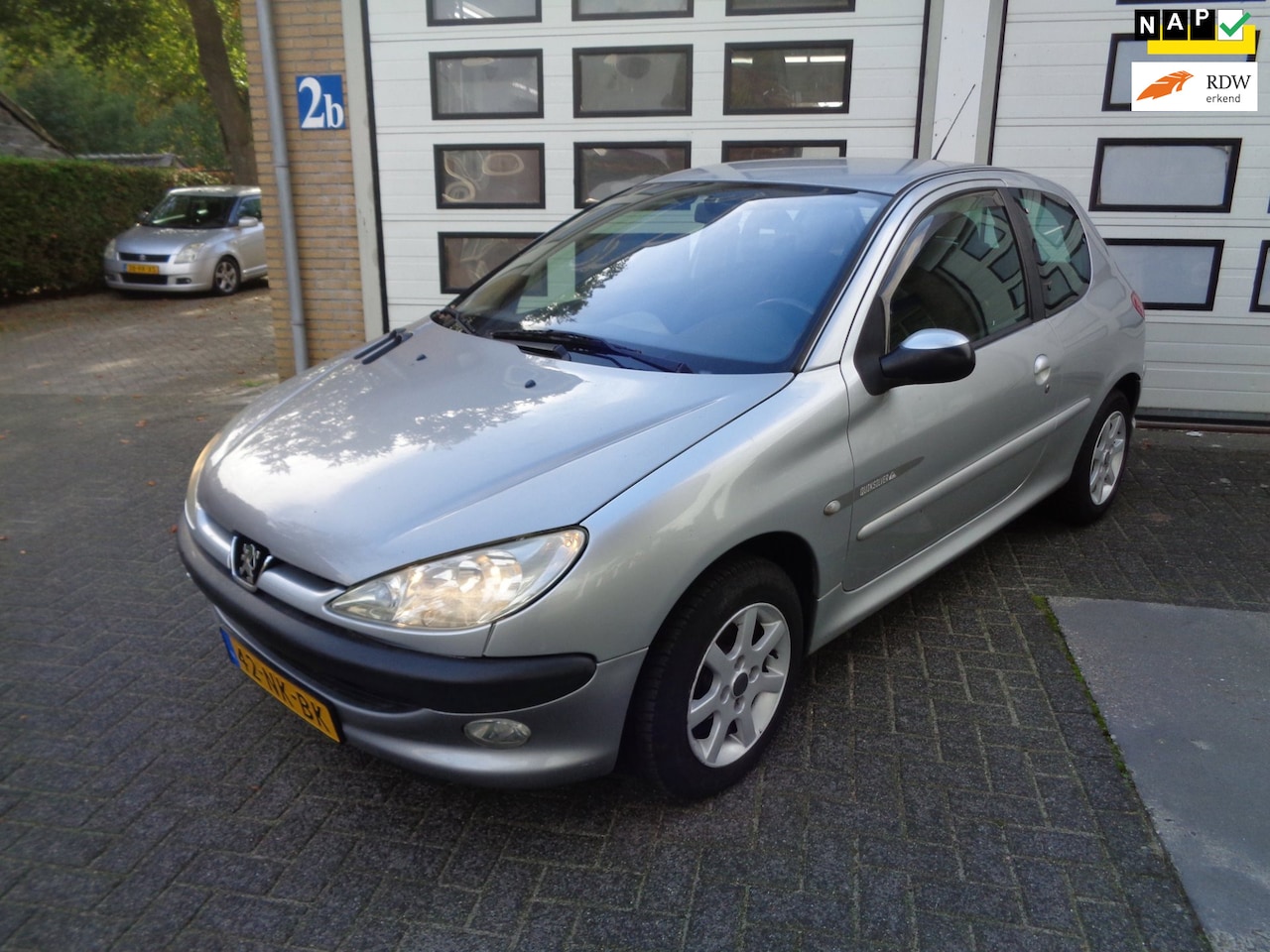 Peugeot 206 - 1.4 Quiksilver 1.4 Quiksilver - AutoWereld.nl