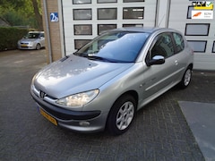 Peugeot 206 - 1.4 Quiksilver