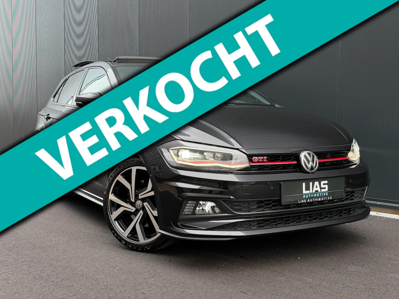 Volkswagen Polo - 2.0 GTI / PANO / DSG / Keyless / Automatisch inparkeren / Blindspot / Beats audio / Achter - AutoWereld.nl