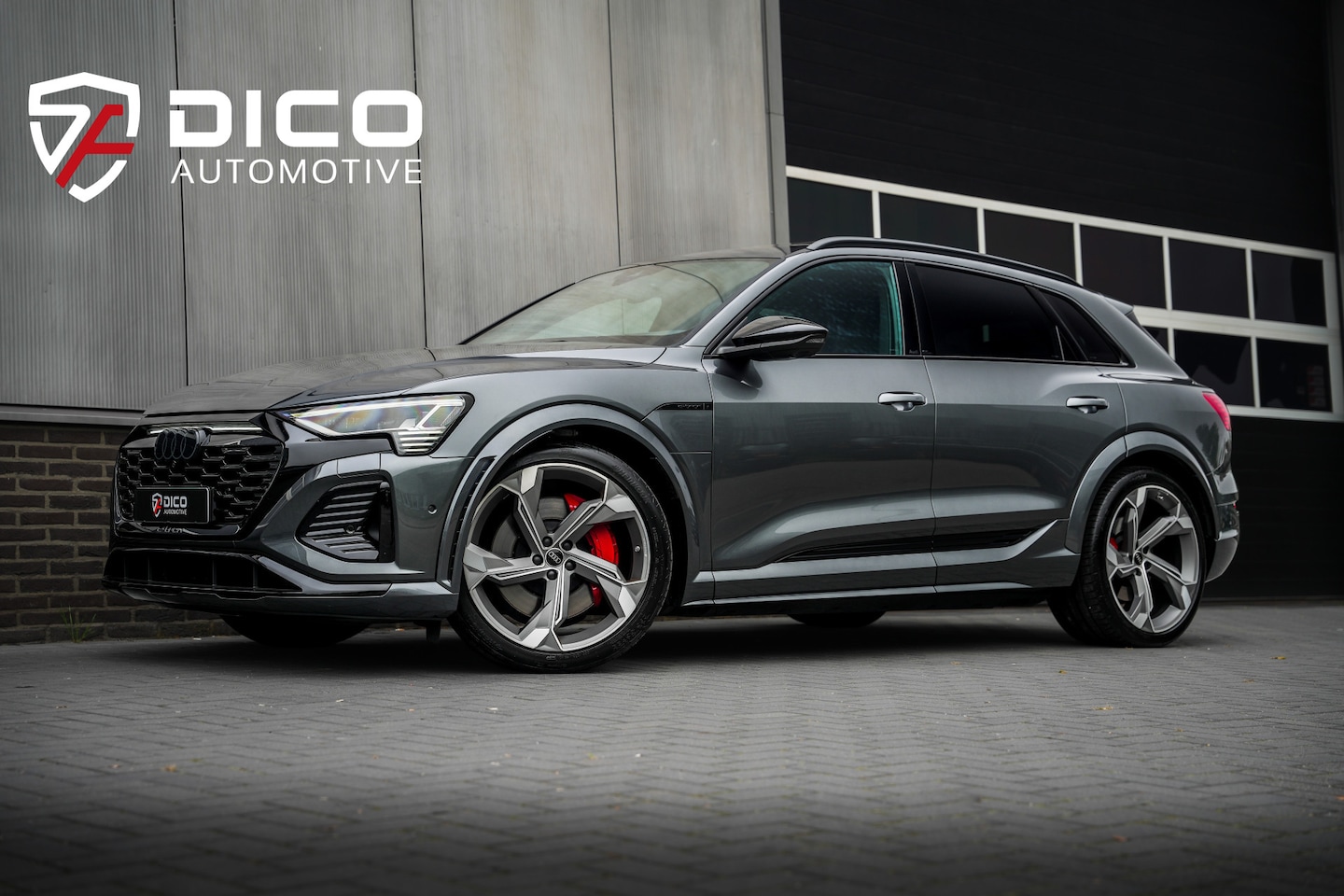 Audi SQ8 - E-Tron Quattro 115 kWh 503 pk / BTW-Auto/ Lucht-Vering/ RS-Stoelen/ Stoel.Verw/ Head-Up/ B - AutoWereld.nl