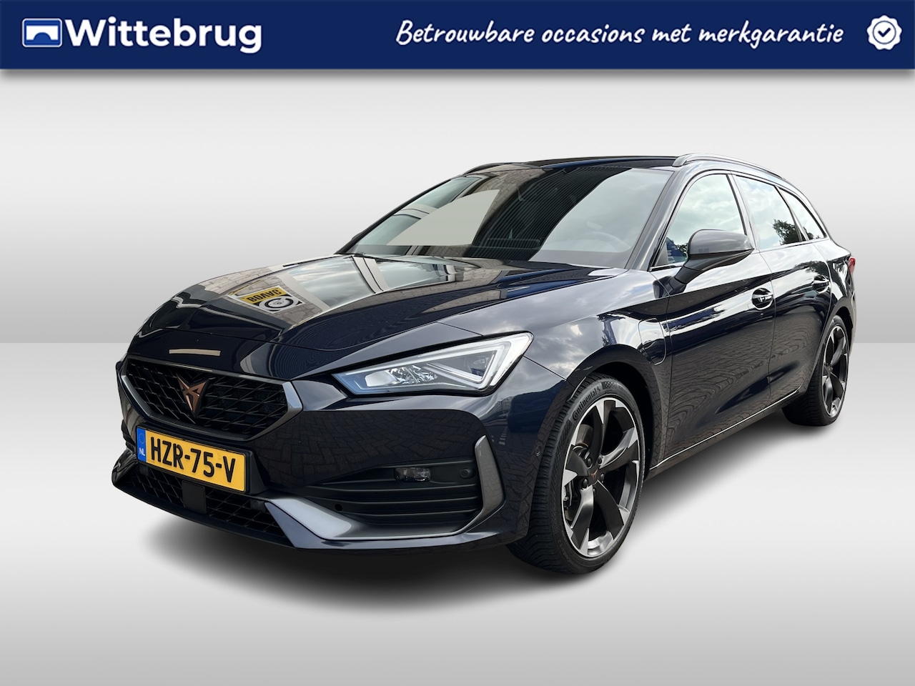 CUPRA Leon Sportstourer - 1.4 e-Hybrid Business / AUTOMAAT/ ACC/ PARK.SENSOR.V+A/ CAMERA/ FULL LINK/ STUUR+STOELVERW - AutoWereld.nl