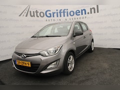 Hyundai i20 - 1.2i Business Edition keurige 5-deurs met airco
