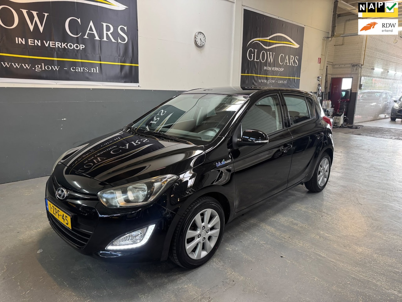 Hyundai i20 - 1.2i i-Deal |AIRCO|NAVI|EL.RAMEN| - AutoWereld.nl