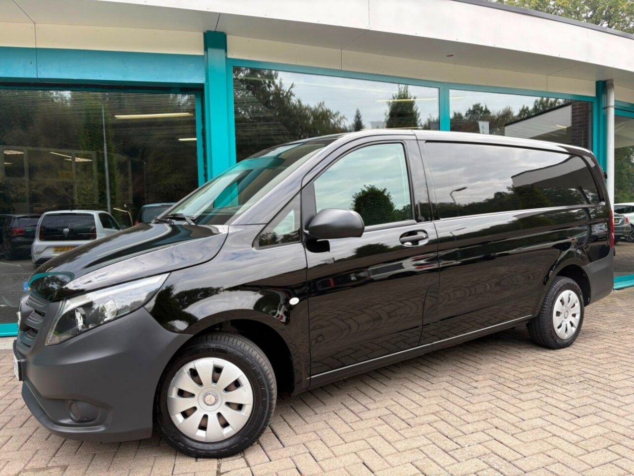 Mercedes-Benz Vito - 114 CDI RWD LANG Airco, Cruise, TrHaak - AutoWereld.nl