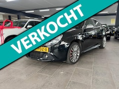 Alfa Romeo Giulietta - 1.4 T Distinctive half leer navigatie CarPlay dag light clima cruise controle om-velgen pa