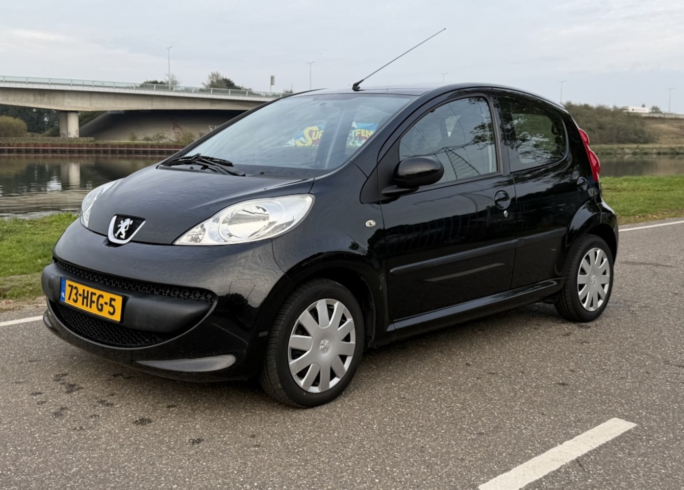 Peugeot 107 - 1.0-12V XS 1.0-12V XS - AutoWereld.nl