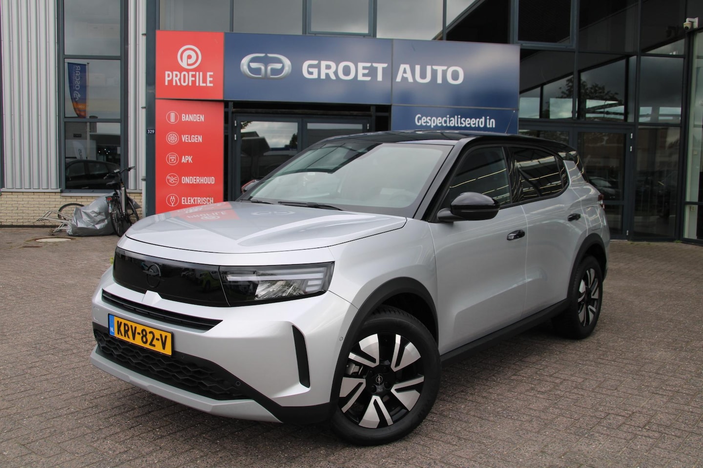 Opel Frontera - 1.2 Turbo Hybrid GS 7-zits Automaat Airco Navi Camera 4287km Nieuwstaat - AutoWereld.nl
