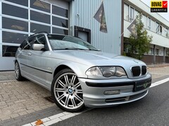 BMW 3-serie Touring - 330i Executive ECC/LMV18/LEER/SCHUIFDAK