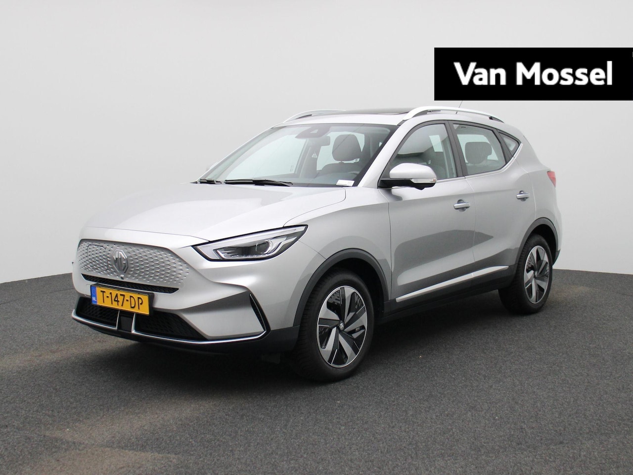 MG MG ZS EV - EV Long Range Luxury 70 kWh - AutoWereld.nl
