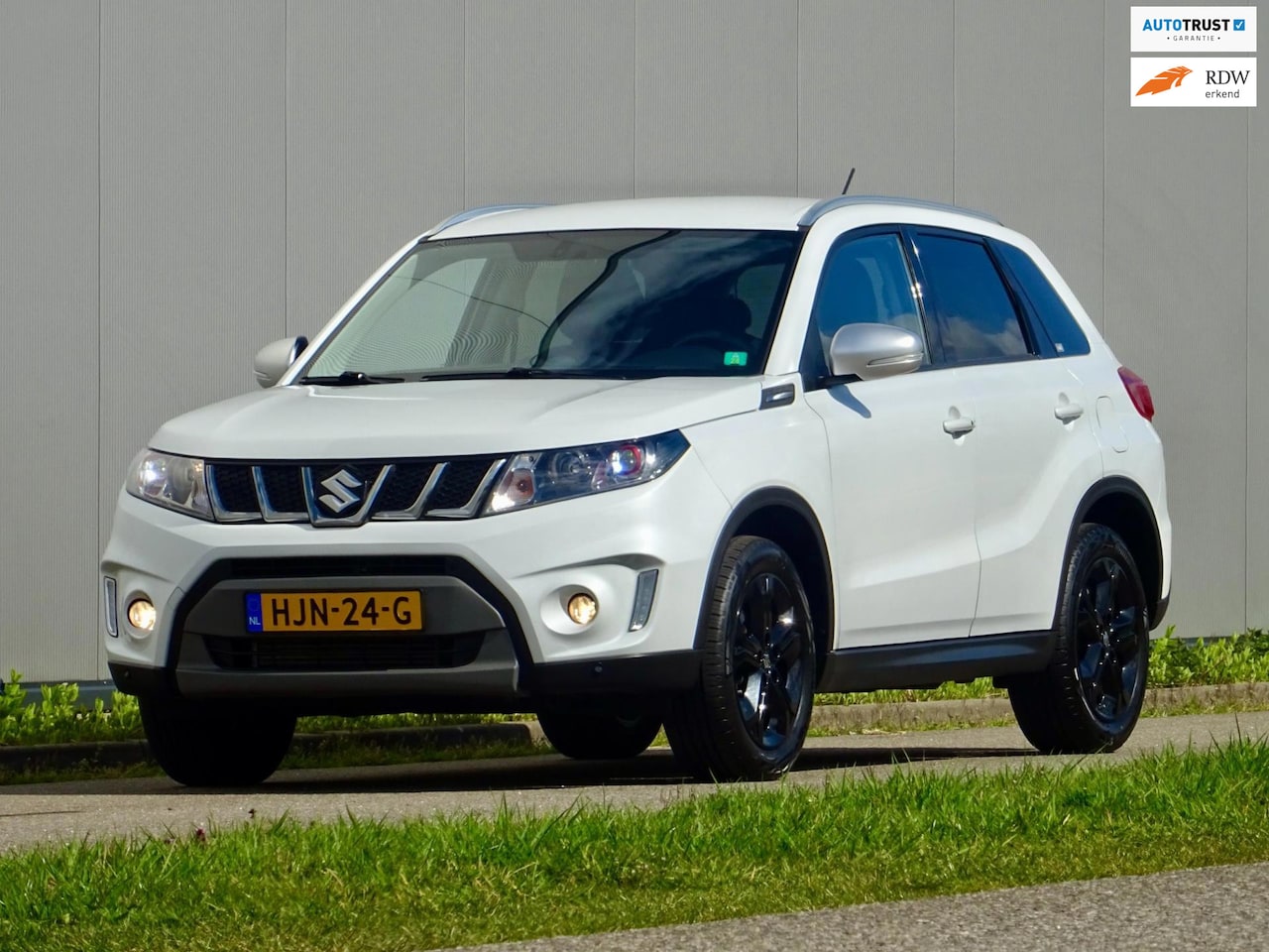 Suzuki Vitara - 1.4 S Allgrip 4x4 // LEDER // Parelmoer-Lak // AWD - AutoWereld.nl