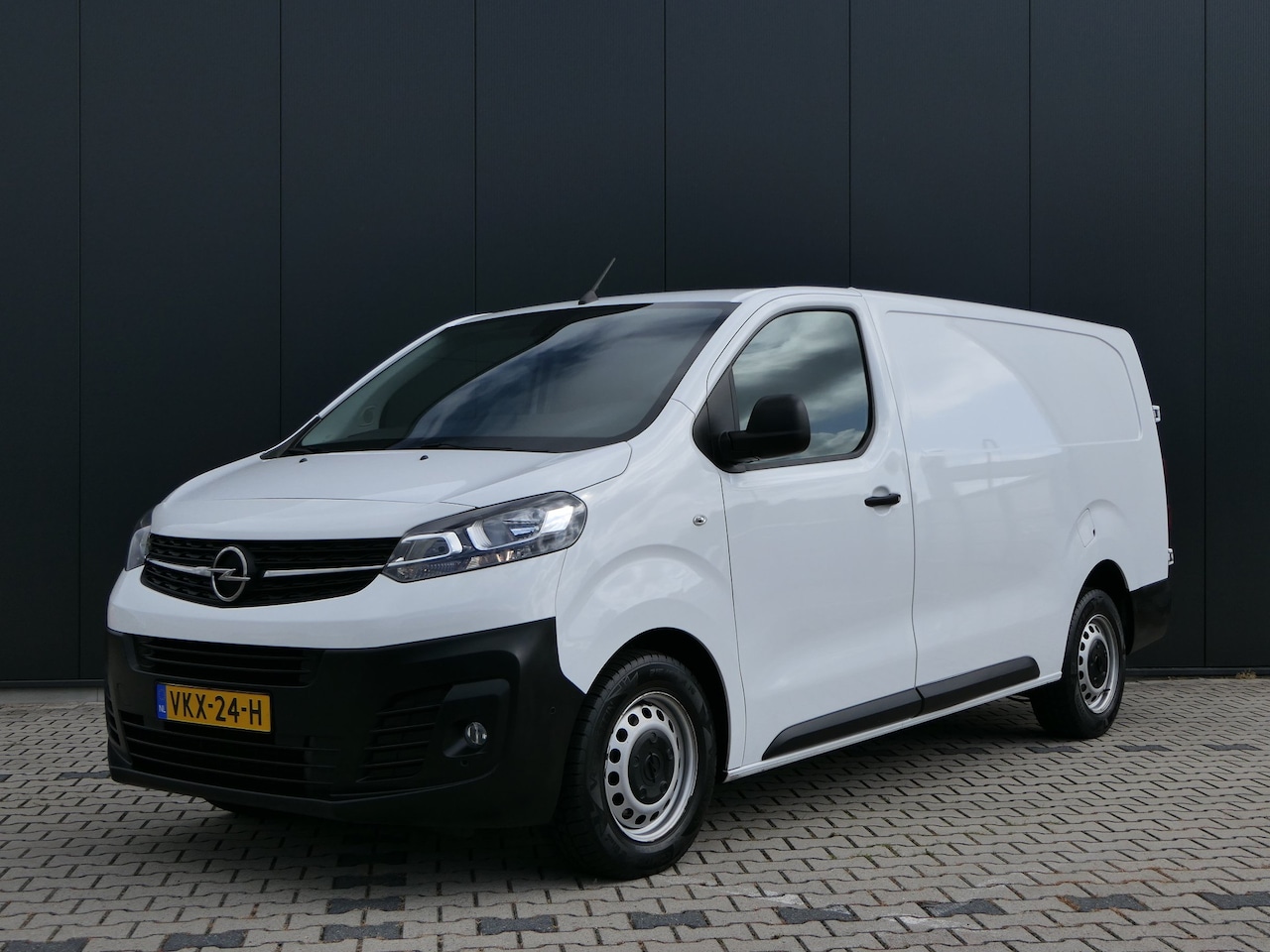 Opel Vivaro - 1.5 CDTI L3H1 Edition | Lang | Laadruimte Pakket | Navigatie | CarPlay/Android Auto | Came - AutoWereld.nl