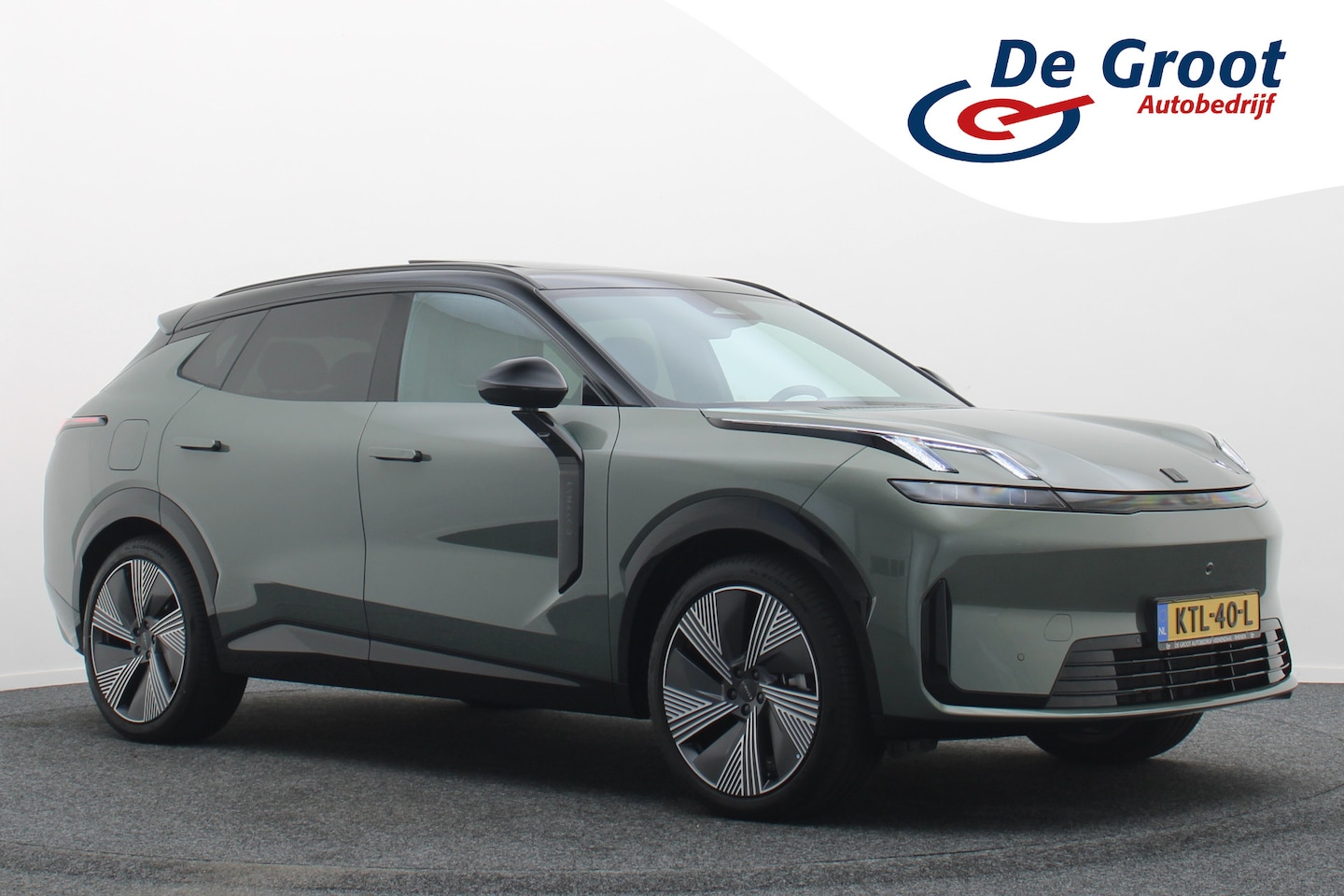 Lynk & Co 08 - 1.5 More Panoramadak, H&K Sound, ACC, 360° Camera, Ventilatie/Massage Stoelen, DAB, 21'' - AutoWereld.nl