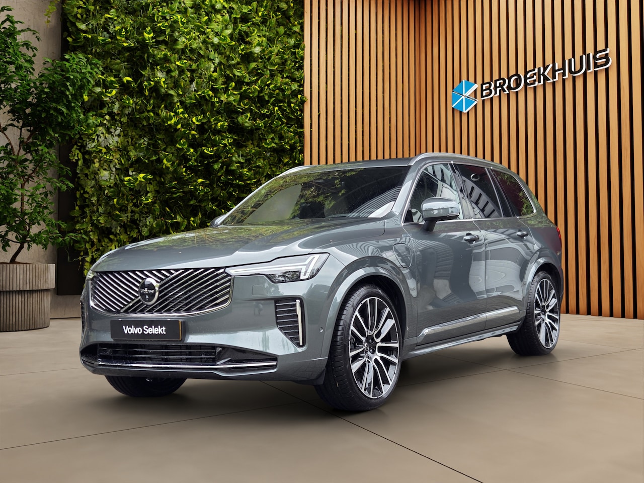 Volvo XC90 - 2.0 T8 Plug-in hybrid AWD Ultra Bright Exec. Ed. | Bowers & Wilkins audiosysteem | Elektri - AutoWereld.nl