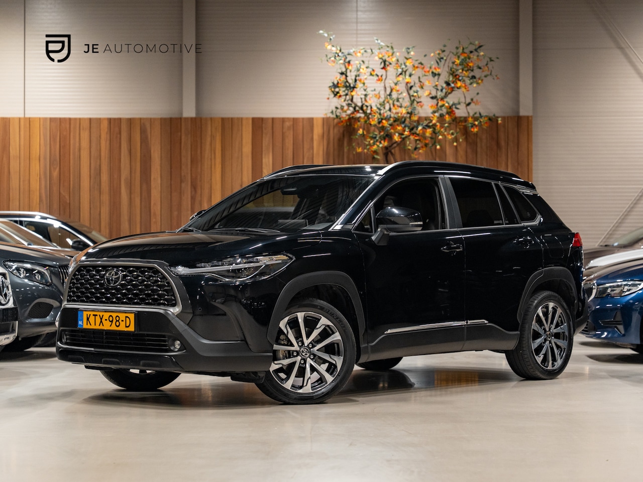 Toyota Corolla Cross - Hybrid 200 Dynamic, Voll Led, Digi Dash, Adaptieve Cruise, Apple Carplay, Clima, PDC, Mult - AutoWereld.nl