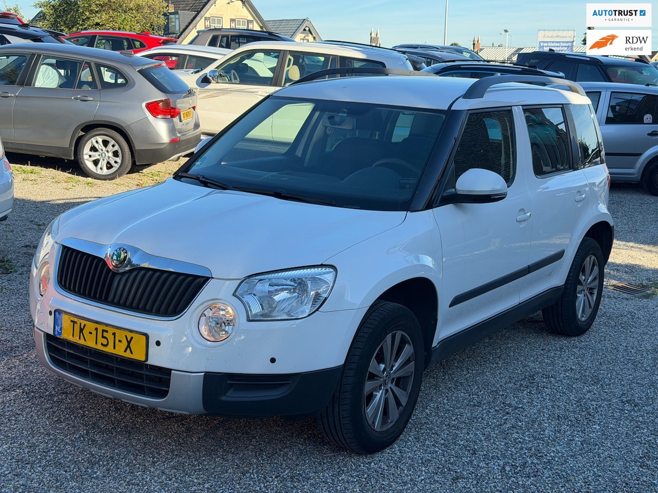 Skoda Yeti - 1.2 TSI Comfort Automaat WinterbandenSet Zeer Nette Staat Goed Onderhouden - AutoWereld.nl