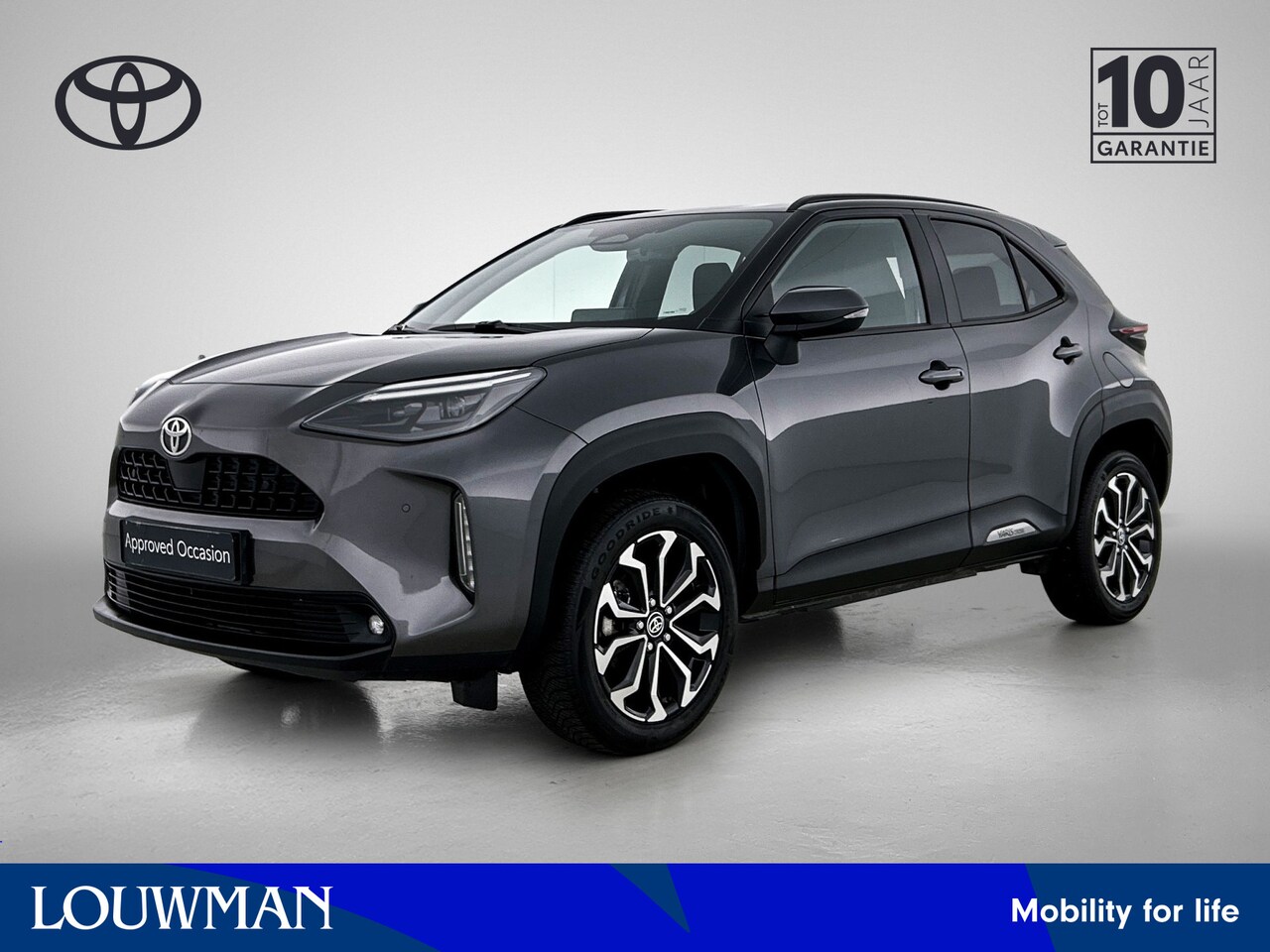 Toyota Yaris Cross - 1.5 Hybrid 115 First Edition + Winter Pack | Stoel + Stuur + Voorruit verwarming | Camera - AutoWereld.nl