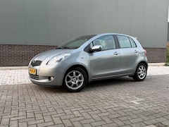 Toyota Yaris - 1.3 VVTi Sol