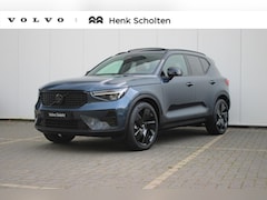Volvo XC40 - B4 Plus Black Edition | Panoramadak | Trekhaak | Verwarmbare voorstoelen en stuurwiel | Pr