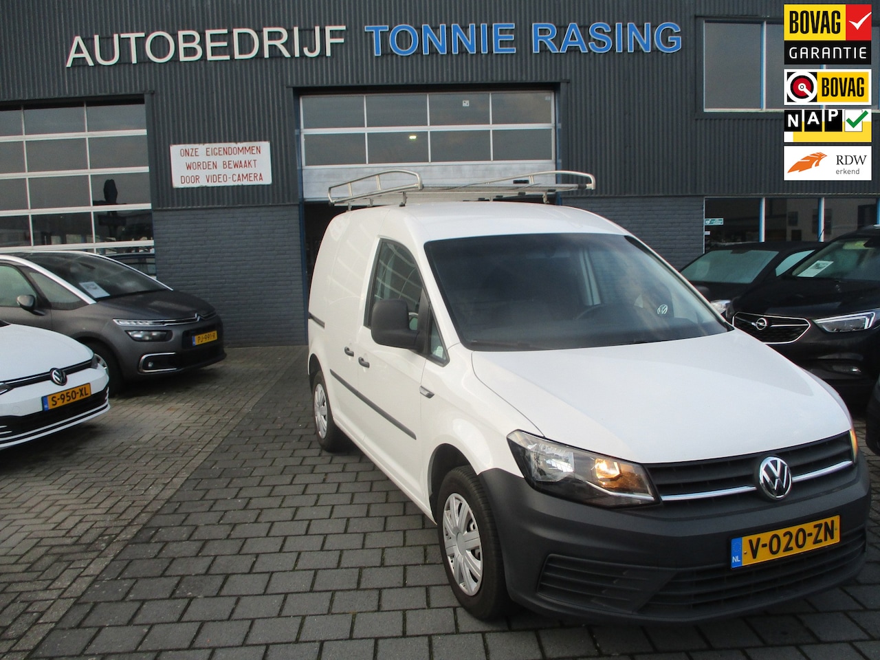 Volkswagen Caddy - 2.0 TDI L1H1 BMT Trendline 2.0 TDI L1H1 BMT Trendline - AutoWereld.nl
