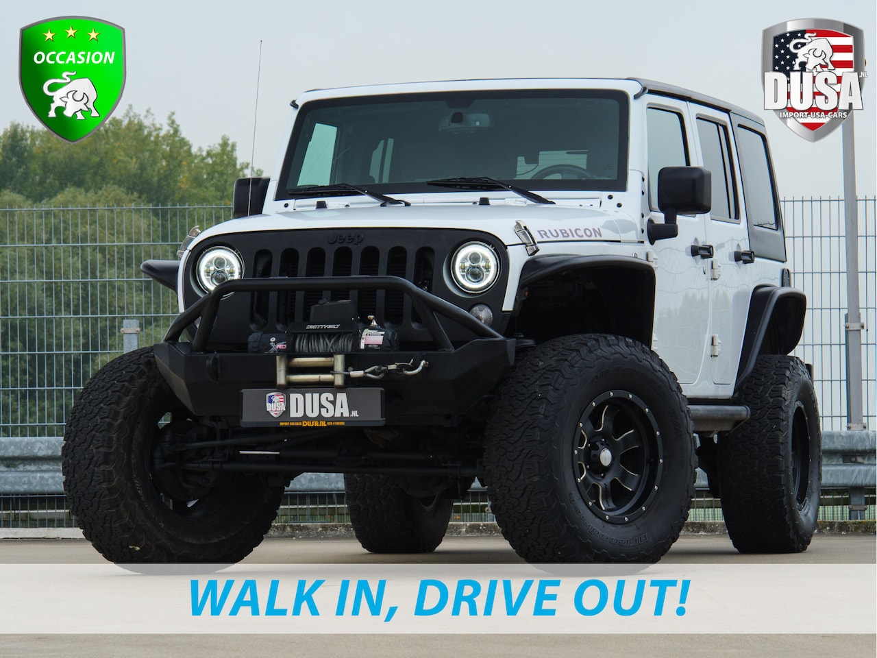 Jeep Wrangler Unlimited - 3.6 Rubicon Liftkit | Stubby offroad-bumper | Smittybilt lier | Fenders | Offroad Wheels - AutoWereld.nl
