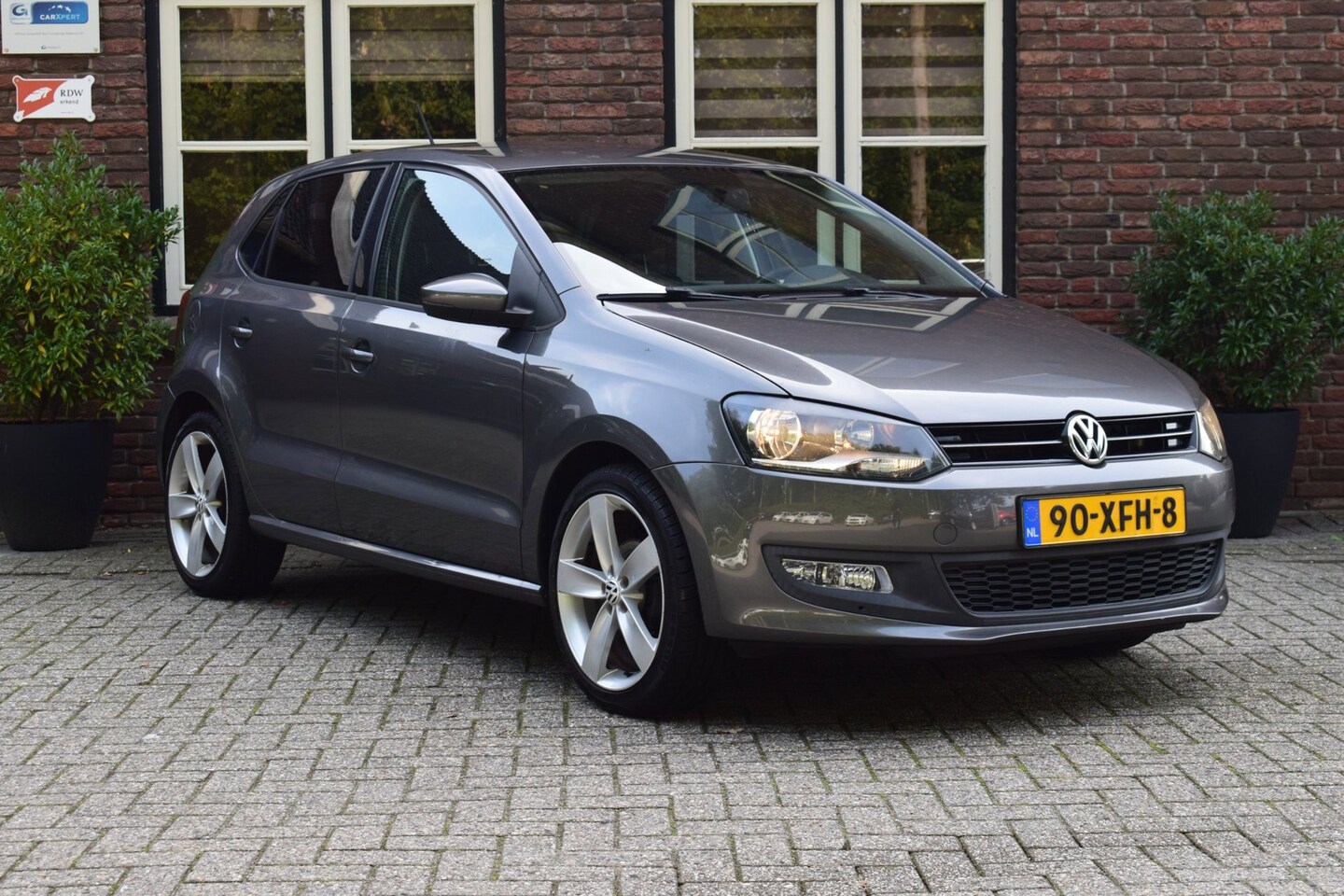 Volkswagen Polo - 1.2 TSI 5D BlueMotion Comfort Trekhaak | Cruise control | Airconditioning - AutoWereld.nl