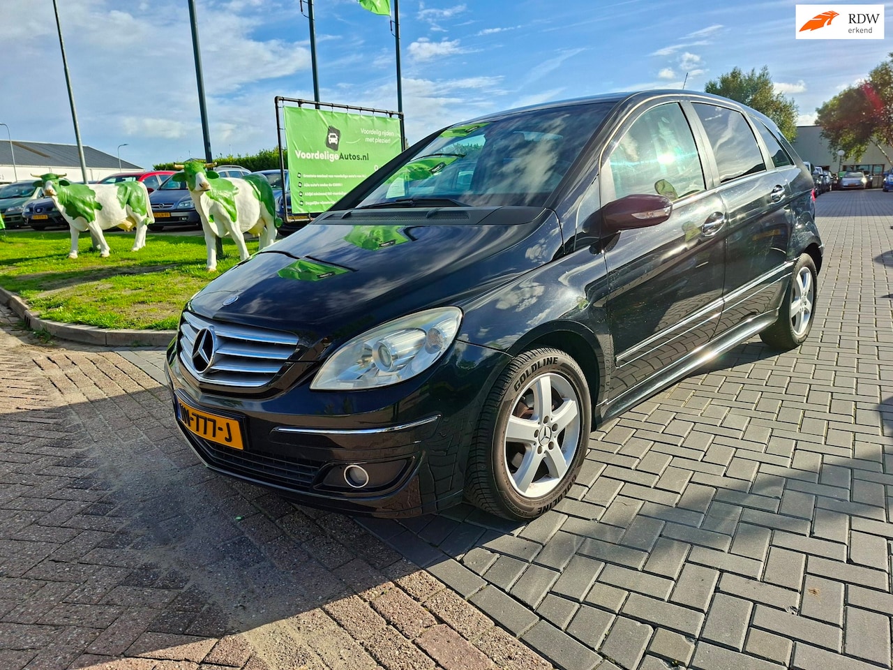 Mercedes-Benz B-klasse - 150 / Hoge instap / APK september 2027 - AutoWereld.nl