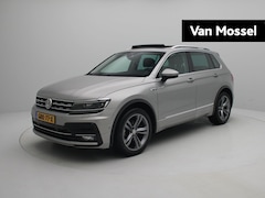 Volkswagen Tiguan - 1.4 TSI 4Motion Highline Business R | Apple Carplay/Android Auto | Panoramadak | Achteruit