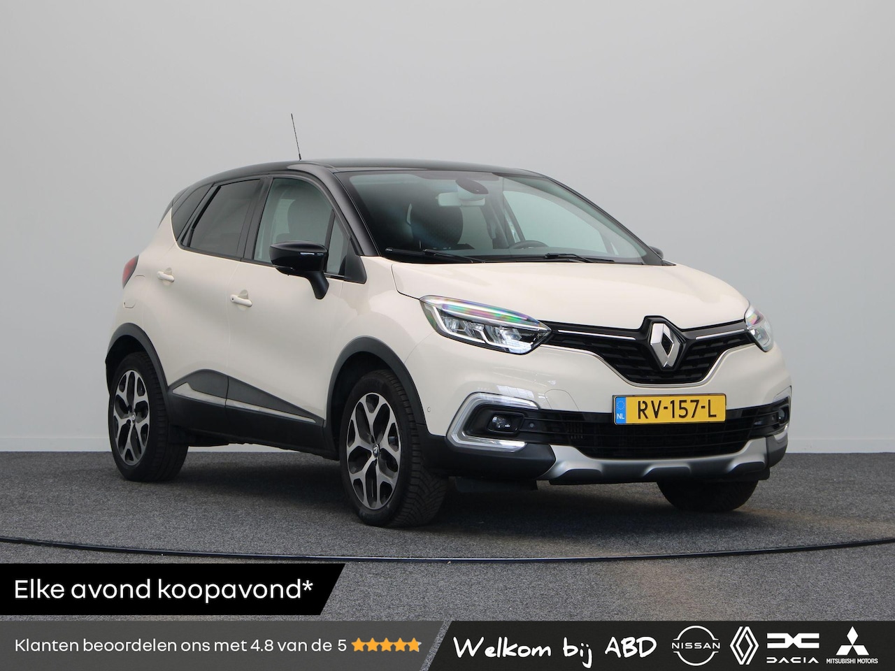 Renault Captur - TCe 90pk Intens | Trekhaak | Parkeersensoren rondom | Achteruitrijcamera | - AutoWereld.nl
