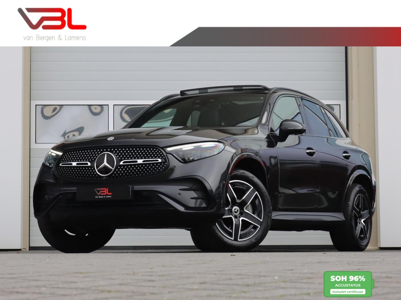 Mercedes-Benz GLC-klasse - 400e 4MATIC AMG Line | Panoramdak | SOH 96% - AutoWereld.nl