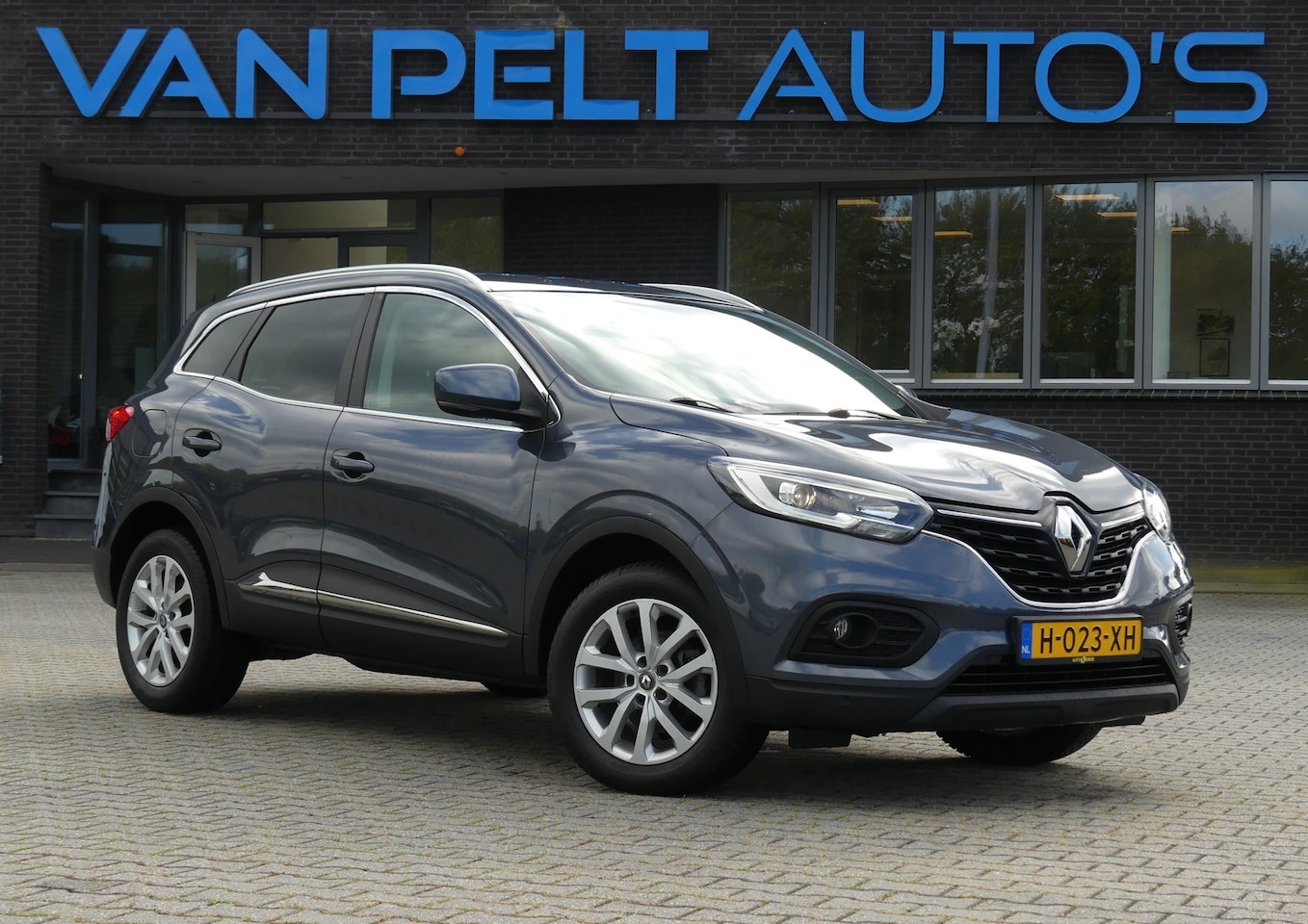 Renault Kadjar - 1.3 TCe Zen / Carplay / Keyless / LED - AutoWereld.nl