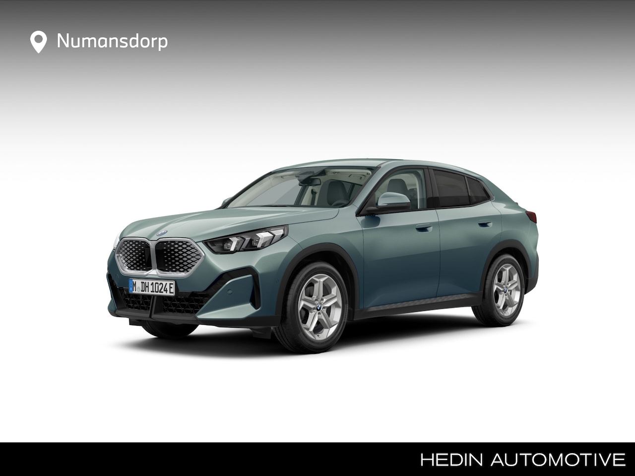 BMW iX2 - eDrive20 | Trekhaak | Stoelverw. | Camera | Park ass - AutoWereld.nl